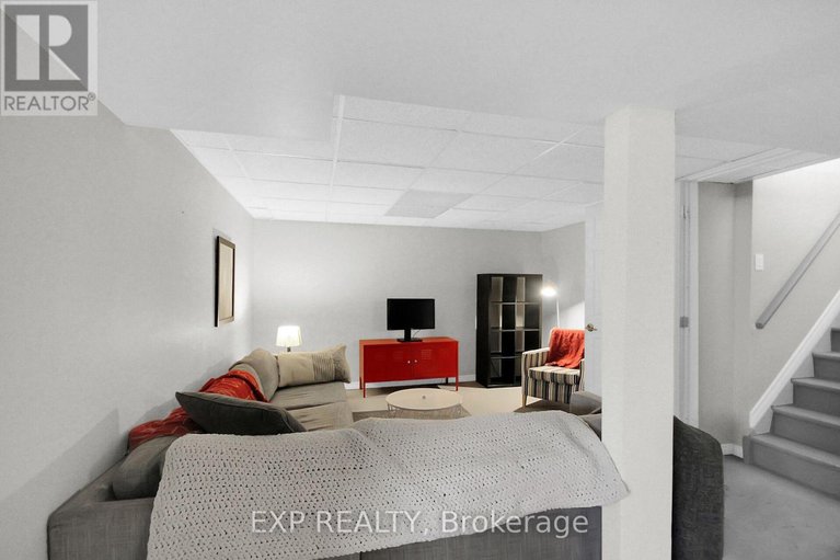 29216244/301-water-street/almonte/mississippi-mills/ontario/K0A1A0_34