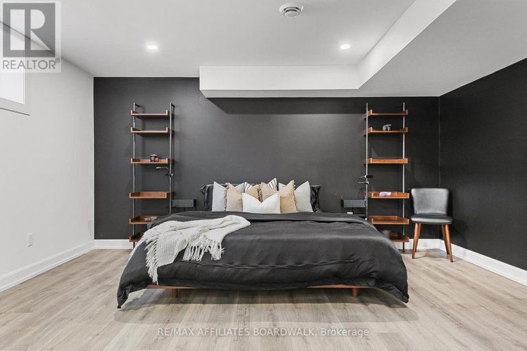 28675428/400-cinnamon-crescent/fitzroy-ward-south-west/ottawa/ontario/K0A2H0_36