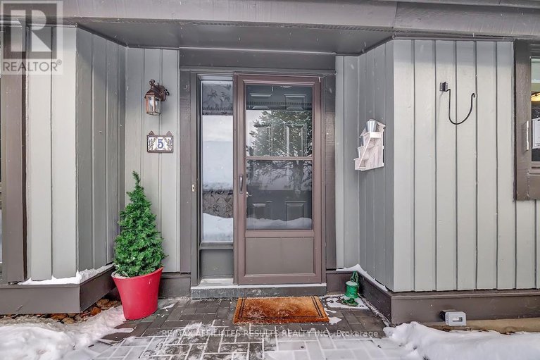 29356679/44-5-arbor-ridge/stittsville-central/ottawa/ontario/K2S1B9_2