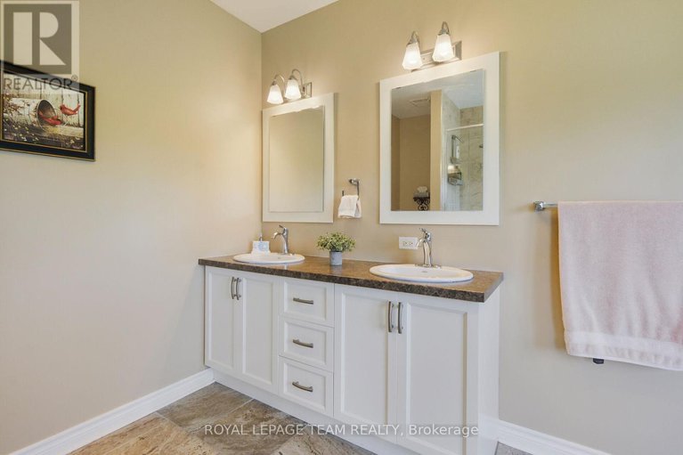 28566051/195-stonewood-drive/beckwith-twp/beckwith/ontario/K7C3P2_26
