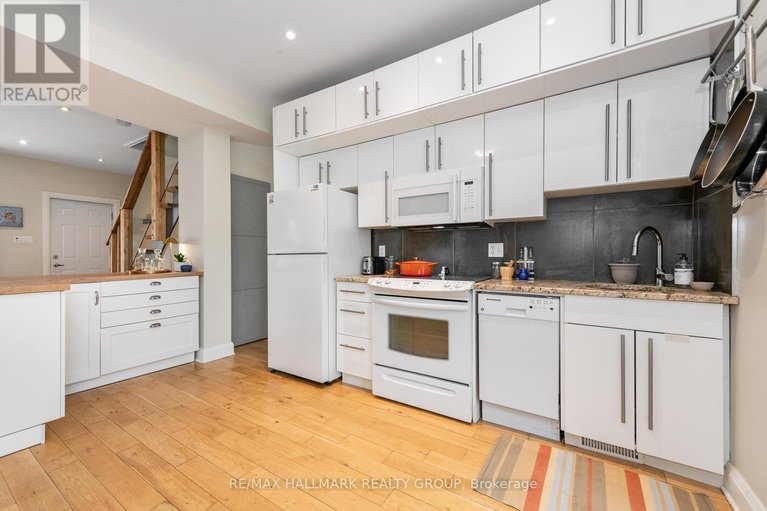 29682404/180-cambridge-street-n/west-centre-town/ottawa/ontario/K1R7A9_12