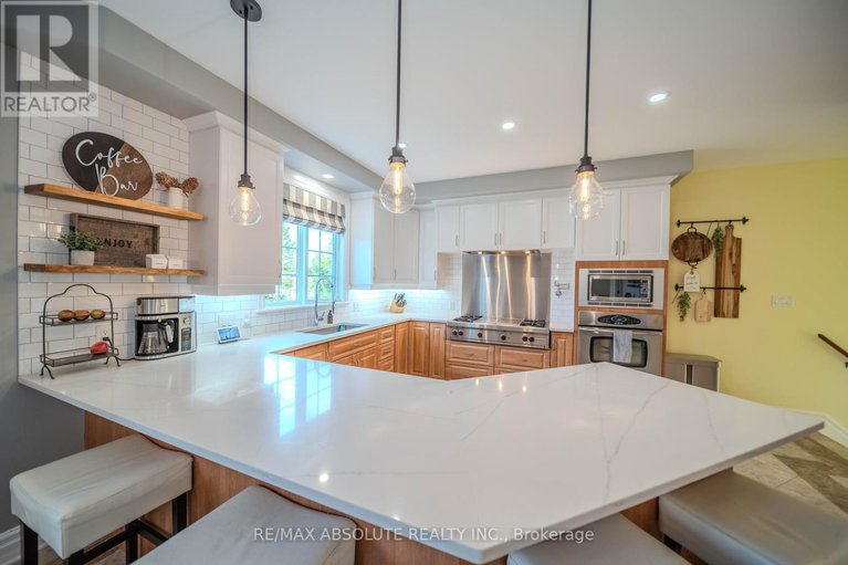 28781773/735-st-thomas-road/russell-twp/russell/ontario/K0A1W0_13