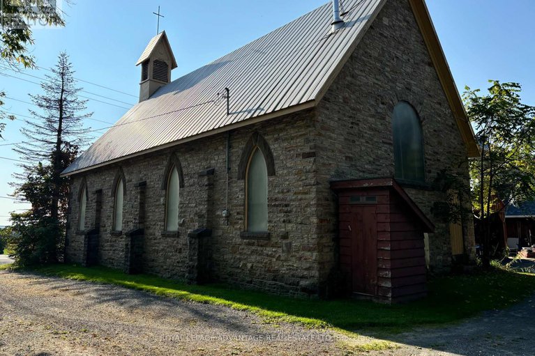 28695641/1370-hwy-511-road/drummond-n-elmsley-drummond-twp/drummondnorth-elmsley/ontario/K7H3C8_11