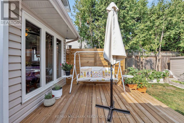 28721094/16-hawley-crescent/bridlewood/ottawa/ontario/K2M1T3_33