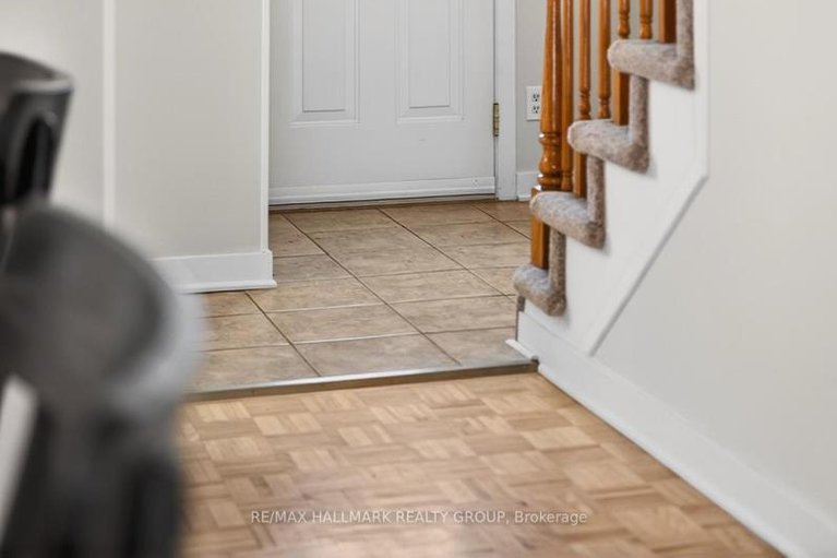 29578393/8-740-morin-street/castle-heights/ottawa/ontario/K1K3G9_5