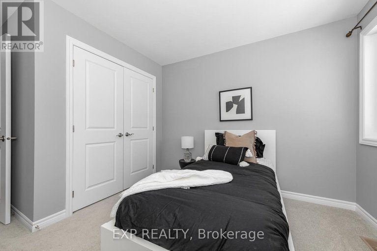 29359980/676-fisher-street/north-grenville-twp-kemptville-south/north-grenville/ontario/K0G1J0_32