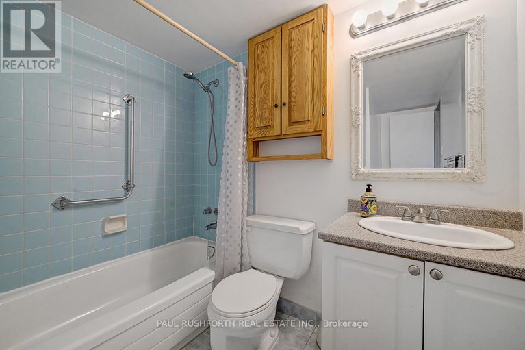 29001027/707-555-brittany-drive/viscount-alexander-park/ottawa/ontario/K1K4C5_13
