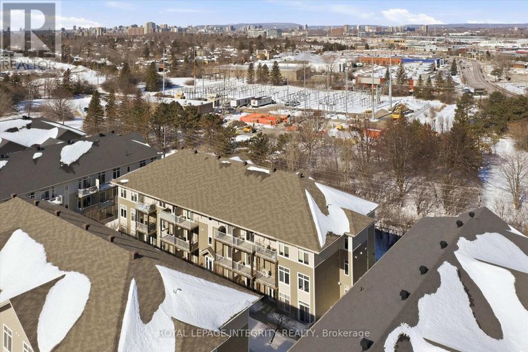 29425303/c-849-blackcomb-private/elmvale-acres/ottawa/ontario/K1G4E4_26