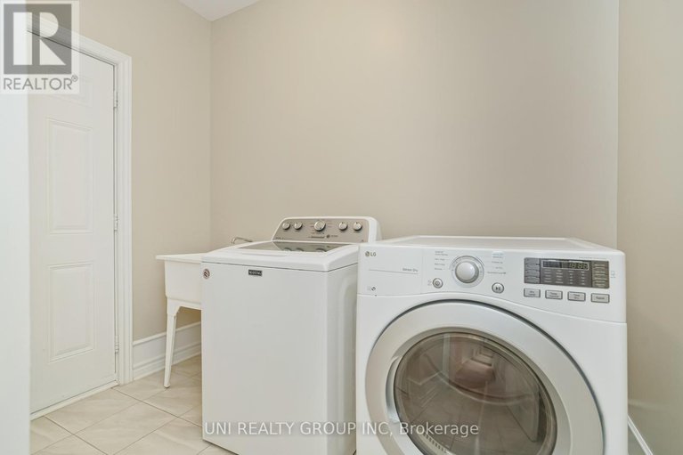 28643706/172-cambie-road/riverside-southgloucester-glen/ottawa/ontario/K1X0A7_23