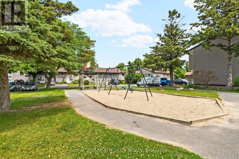 28535502/316-woodfield-drive/tanglewood/ottawa/ontario/K2G3W9_29