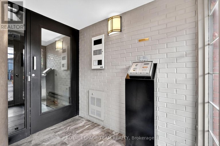 29088435/5-frank-street/ottawa-centregolden-triangle/ottawa/ontario/K2P0W8_3