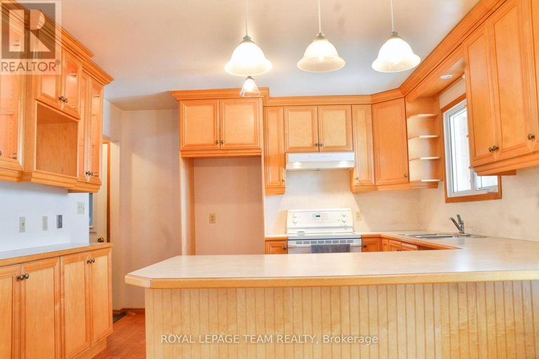 29471495/5740-carman-road/south-dundas-matilda-twp/south-dundas/ontario/K0E1K0_5