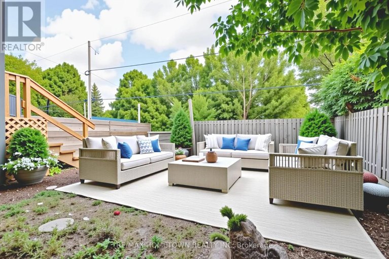 28791657/35-hustler-crescent/iroquois/south-dundas/ontario/K0E1K0_35