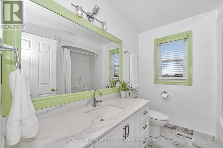 28370702/3-cheyenne-trail/augusta-twp/augusta/ontario/K6V5T2_29