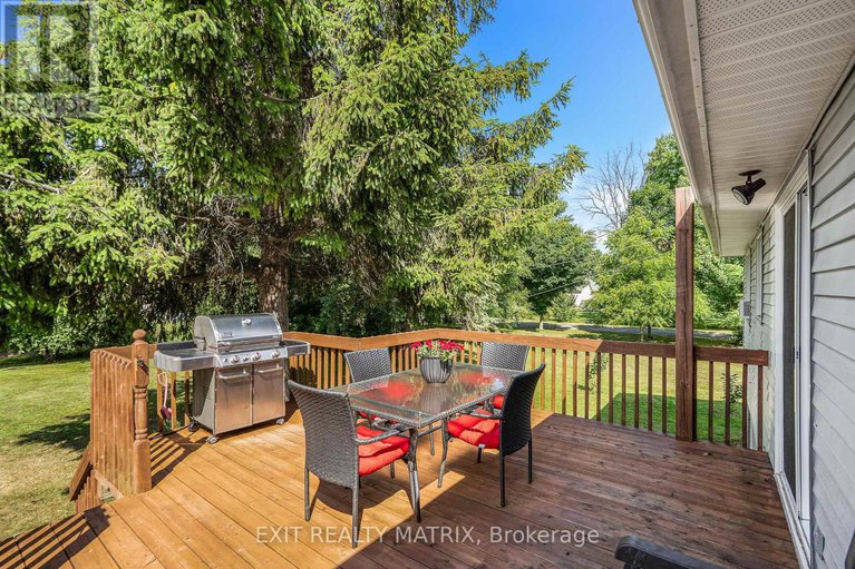28587958/17-casselman-street/finch/north-stormont/ontario/K0C1K0_28