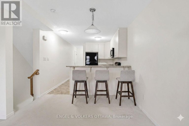 29420431/270-espin-heights/stonebridge/ottawa/ontario/K2J0Y8_11