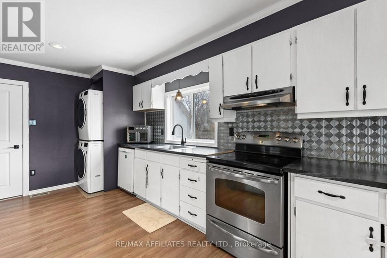 29140915/3091-cedar-beach-lane/north-grenville-twp-kemptville-south/north-grenville/ontario/K0G1J0_15