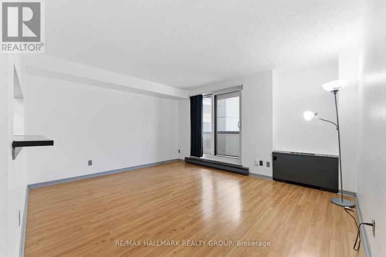 29585548/1602-199-kent-street-n/ottawa-centre/ottawa/ontario/K2P2K8_19