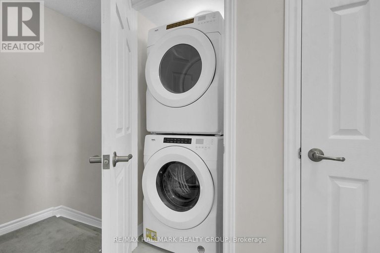 29641678/220-pilot-private/emerald-meadowstrailwest/ottawa/ontario/K2V0S4_43