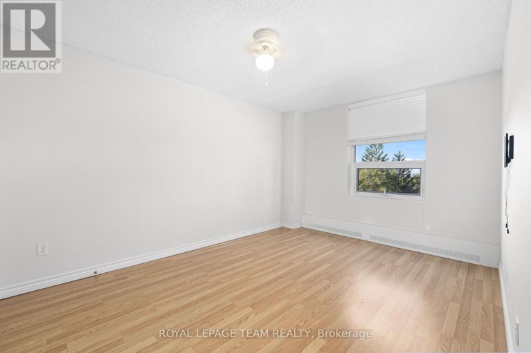 28865550/603-665-bathgate-drive/carson-meadows/ottawa/ontario/K1K3Y4_20