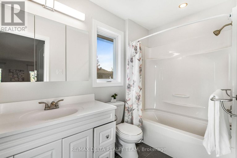 29005237/1657-bottriell-way/fallingbrookpineridge/ottawa/ontario/K4A1W1_20