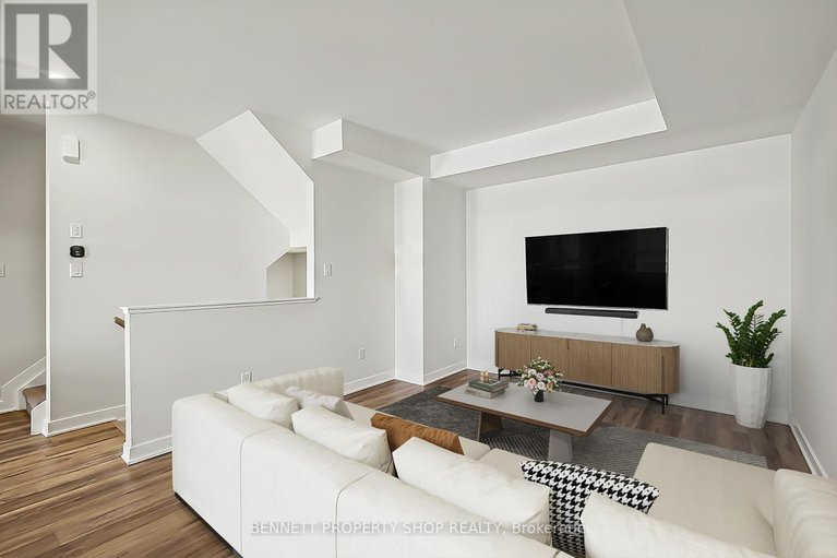 29341279/539-lourmarin-private/notting-hillsummerside/ottawa/ontario/K4A5M2_2