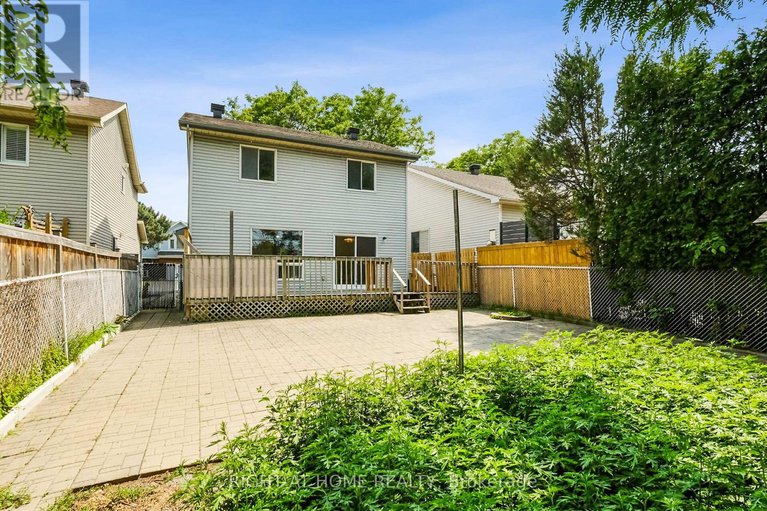 28485638/5119-lerner-way/beacon-hill-south/ottawa/ontario/K1J1B3_8
