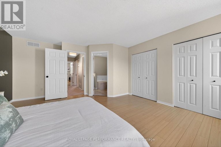 29662790/3835-crowsnest-avenue/quinterra/ottawa/ontario/K1V1K4_26