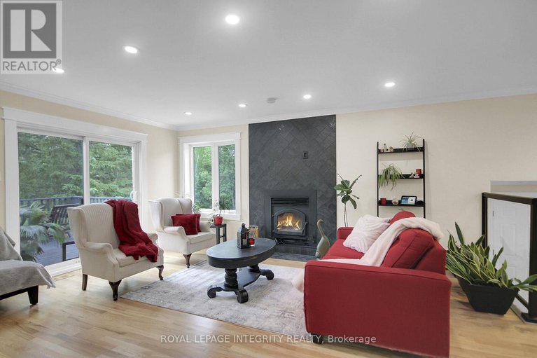 28617516/3377-paden-road/rideau-twp-s-of-reg-rd-6-w-of-mccordick-rd/ottawa/ontario/K0A2T0_8