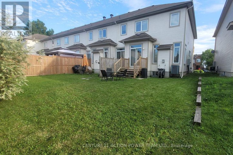 28387395/965-gosnell-terrace/fallingbrookgardenway-south/ottawa/ontario/K4A5C5_43