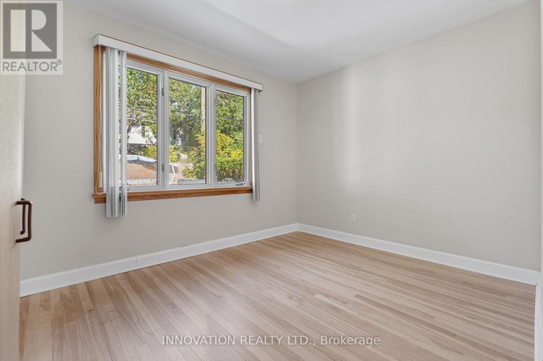 28980261/1811-hutton-avenue/elmvale-acres/ottawa/ontario/K1G1M1_12
