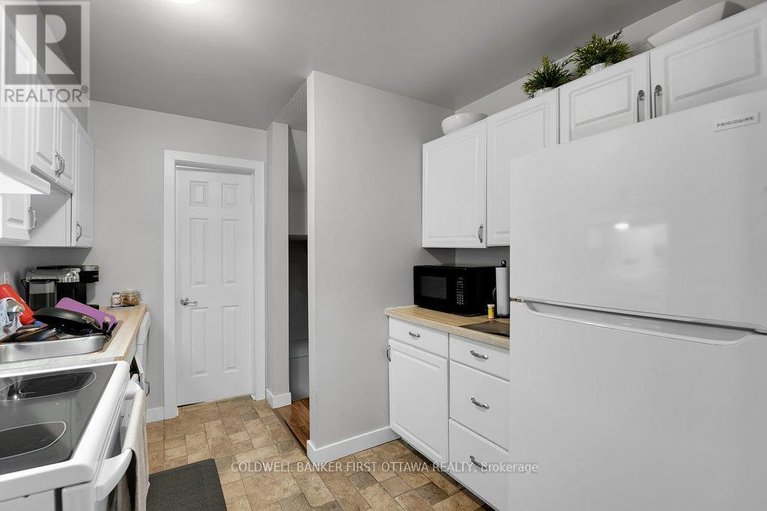 29633172/604-tanguay-court/katimavik/ottawa/ontario/K2L3X3_18