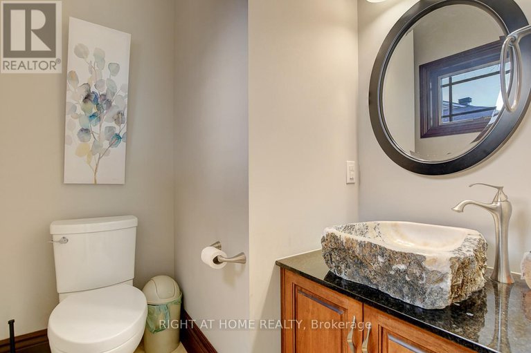 28184853/1271-field-street/bel-air-park/ottawa/ontario/K2C2P9_17