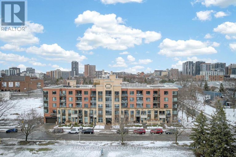 29486780/116-316-bruyere-street/lower-town/ottawa/ontario/K1N0C3_1