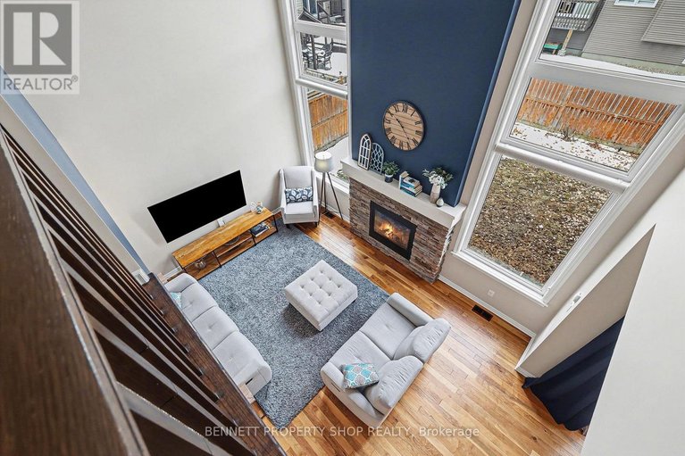 29575537/146-tapadero-avenue/emerald-meadowstrailwest/ottawa/ontario/K2V0A7_15