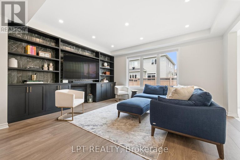 28424466/165-celestial-grove/half-moon-bay/ottawa/ontario/K2J6R6_12