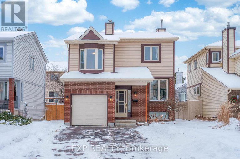 29415894/4-huntersfield-drive/hunt-club-parkgreenboro/ottawa/ontario/K1T3E4_1