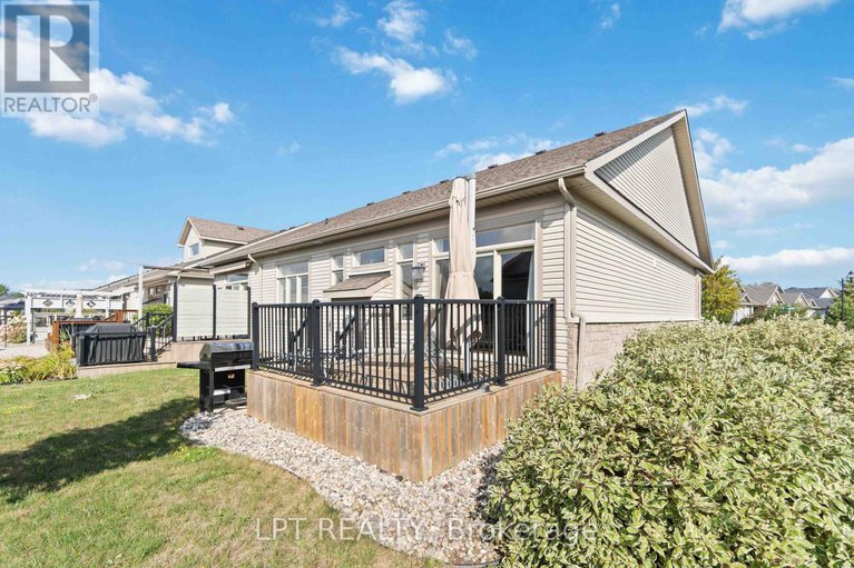 28825219/100-blackhorse-drive/north-grenville-twp-kemptville-south/north-grenville/ontario/K0G1J0_48