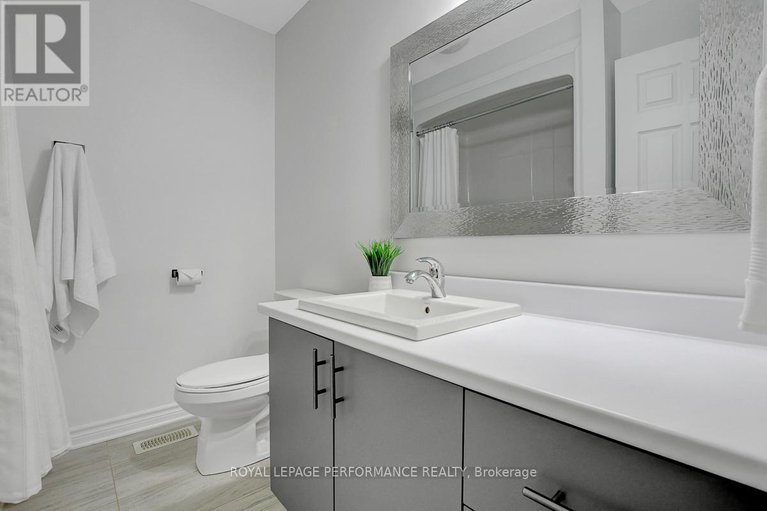 29315283/29-meadowlark-street/village-of-russell/russell/ontario/K4R0B8_24