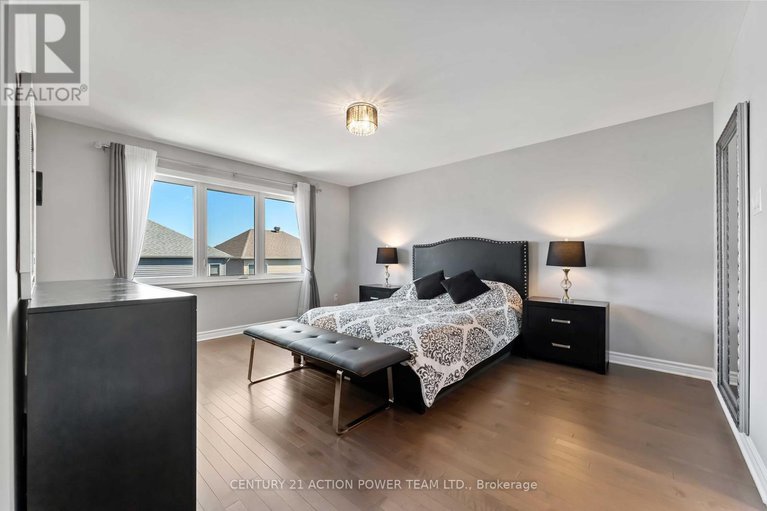 28874654/54-malachigan-crescent/avalon-west/ottawa/ontario/K4A1G6_19