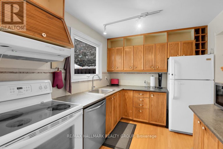 29091417/67-1900-marquis-avenue/beaconwood/ottawa/ontario/K1J8J2_15