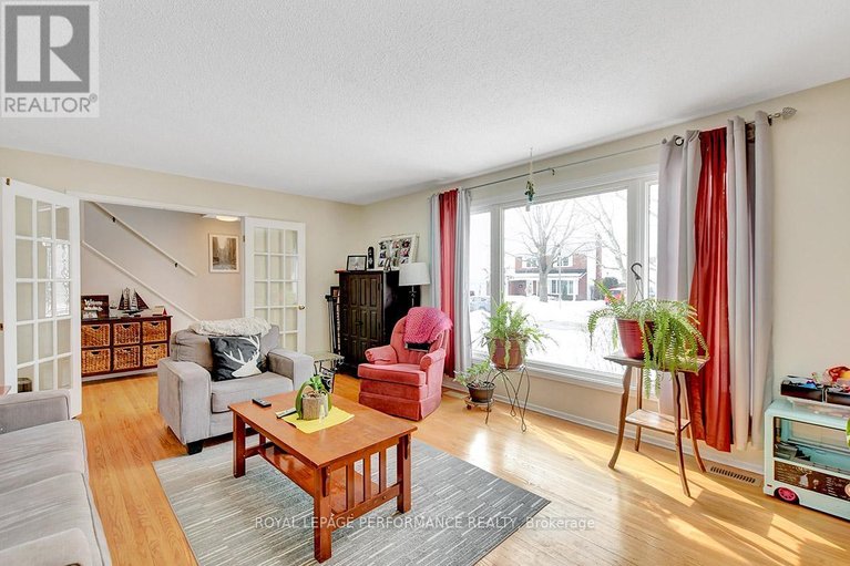 29472801/122-post-road/glencairnhazeldean/ottawa/ontario/K2L1L2_5