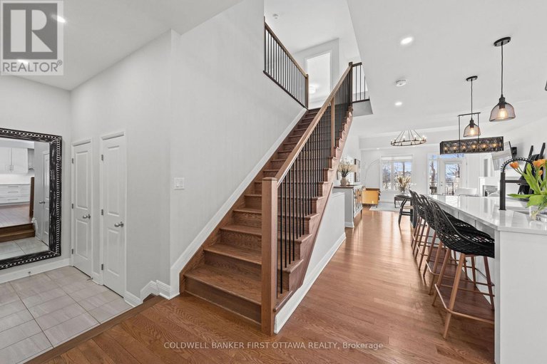 29377971/54-stanhope-court/stonebridge/ottawa/ontario/K2J6S2_22