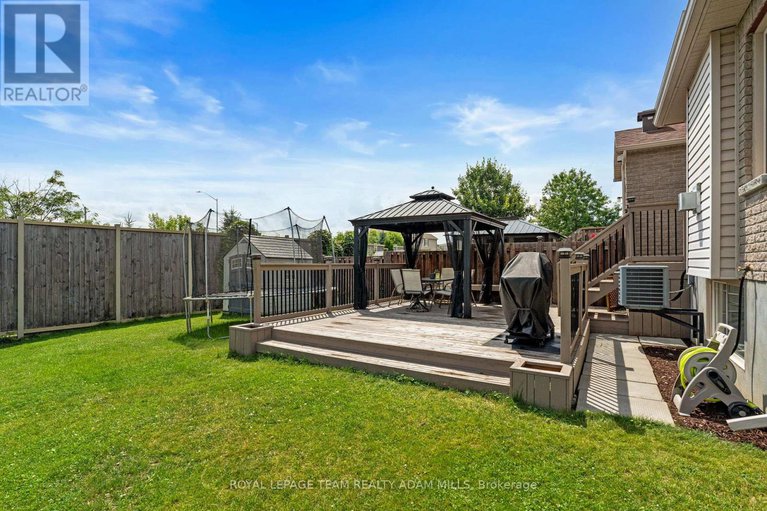 28591916/1543-carronbridge-circle/emerald-meadowstrailwest/ottawa/ontario/K2M0G8_42