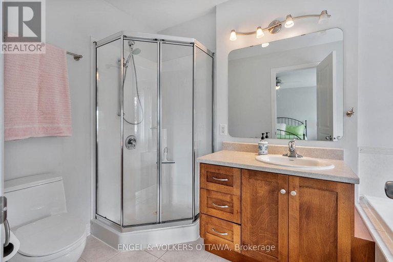 28836354/110-encore-private/city-viewskylinefisher-heightsparkwood-hills/ottawa/ontario/K2E0A2_27