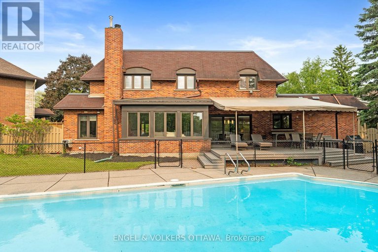28648909/20-garand-place/urbandale-acres/ottawa/ontario/K1H8M1_43
