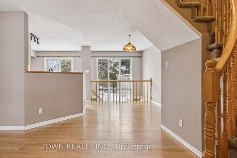 29305756/104-banchory-crescent/morgans-grantsouth-march/ottawa/ontario/K2K2V2_9