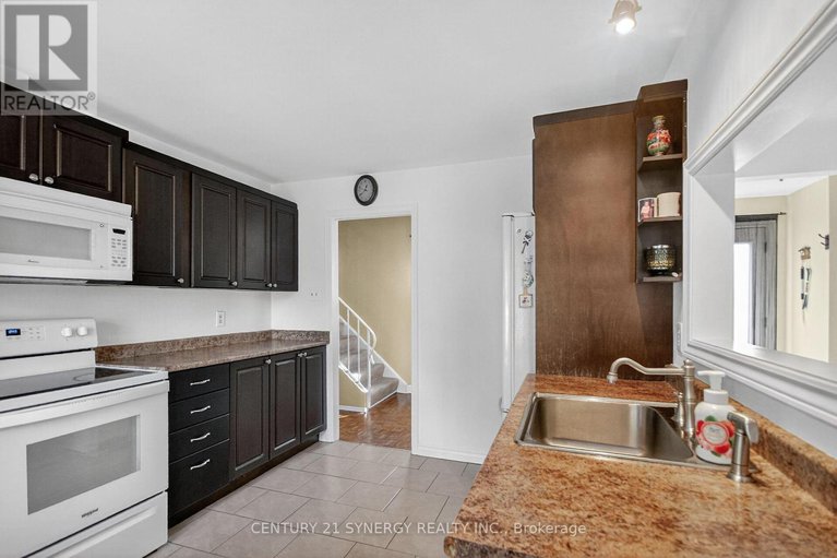 28895849/61-fieldgate-drive/knollsbrook/ottawa/ontario/K2J1V3_11