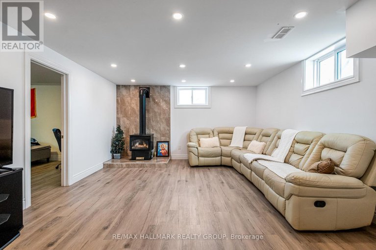 29406958/1190-maple-avenue/manotick-village-manotick-estates/ottawa/ontario/K4M1J6_25