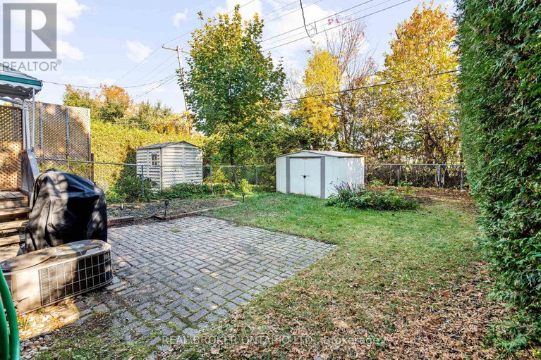 29028526/1229-cobden-road/queensway-terrace-southridgeview/ottawa/ontario/K2C2Z4_25